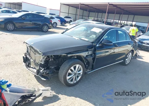 2019 Mercedes-Benz C 300 from USA, damaged, VIN 55SWF8DB8KU295208